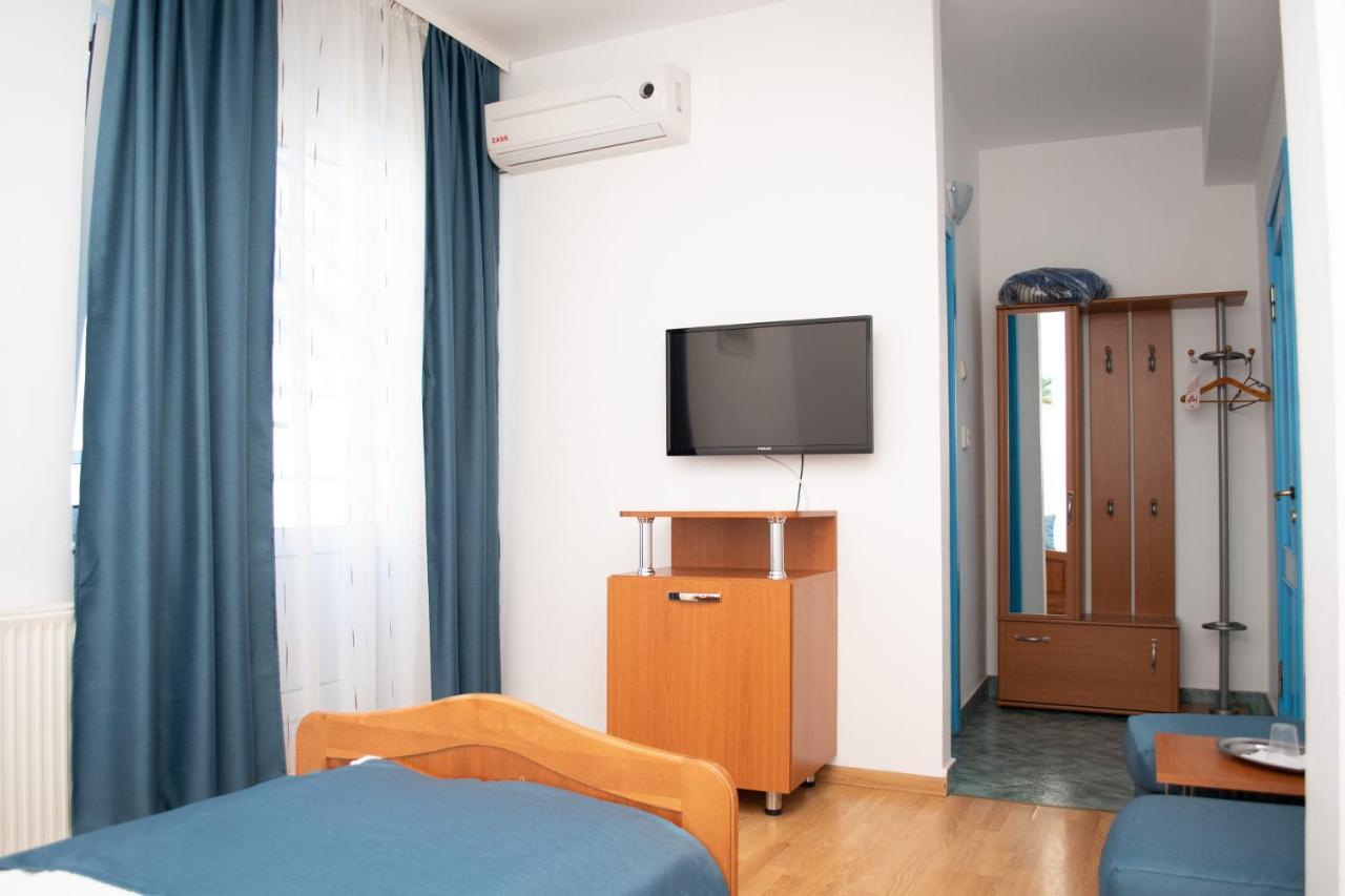 Motel Via Targu Mures Cristesti  Ngoại thất bức ảnh