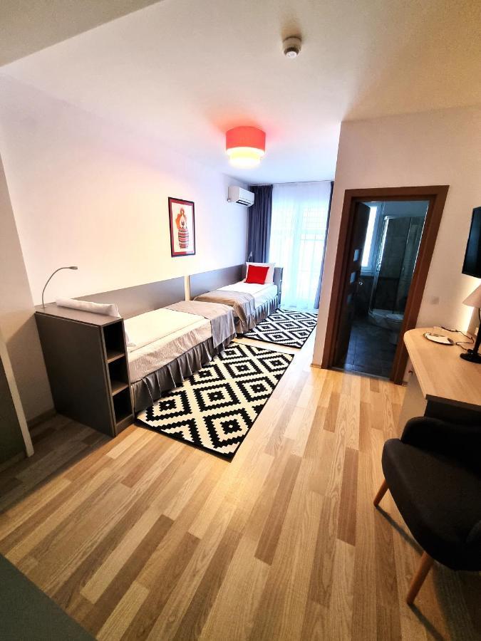 Motel Via Targu Mures Cristesti  Ngoại thất bức ảnh
