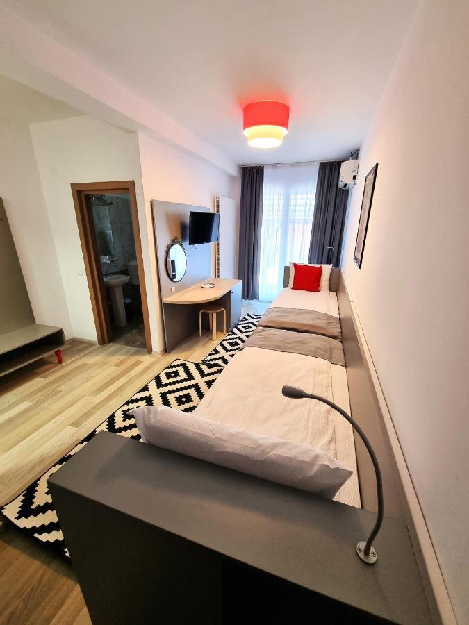 Motel Via Targu Mures Cristesti  Ngoại thất bức ảnh